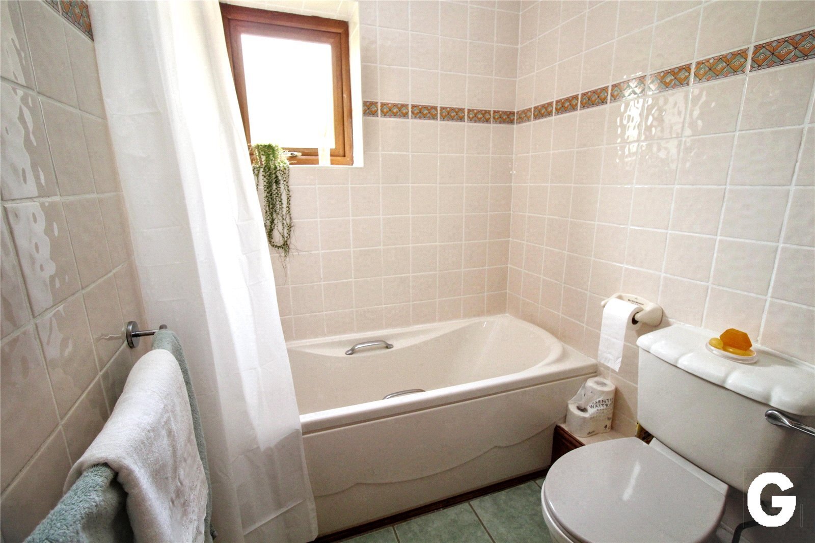 Christchurch Road, Ringwood, Hampshire, BH24 Image 10