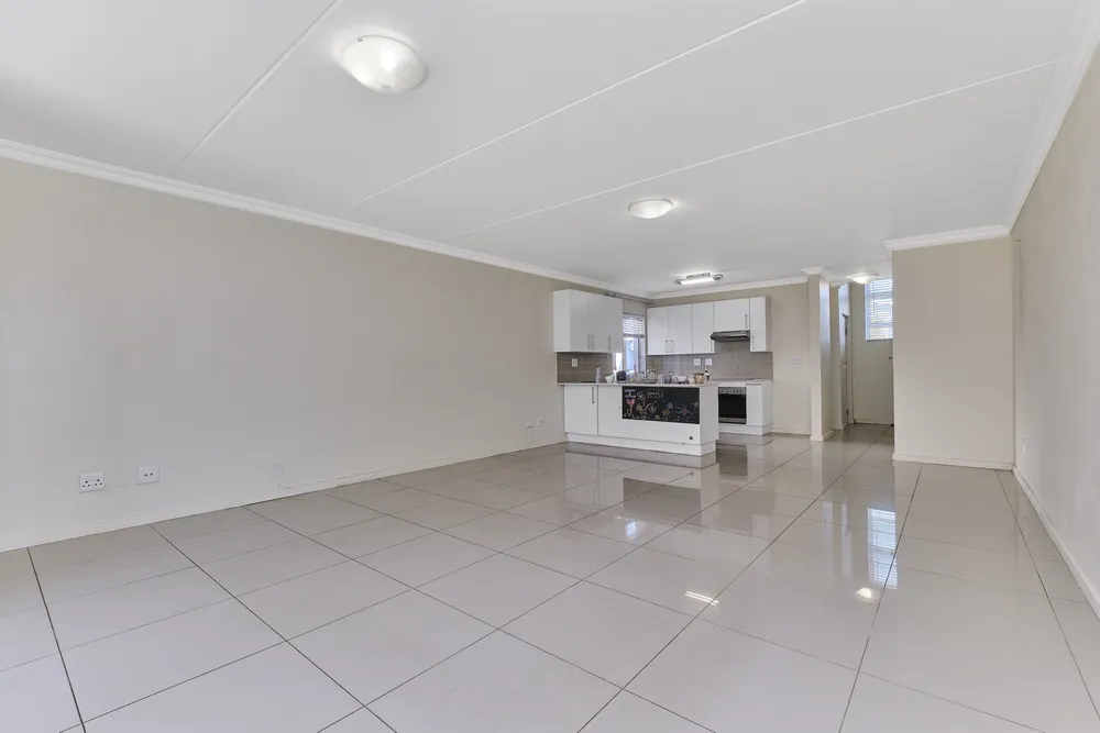 South Africa, Gauteng, Eagle Canyon Golf Estate, Ridge Road, 102