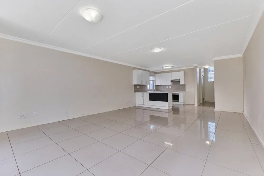 South Africa, Gauteng, Eagle Canyon Golf Estate, Ridge Road, 102