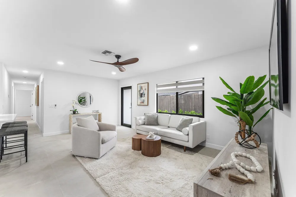 608 SE 2nd Ave, Delray Beach, FL 33483