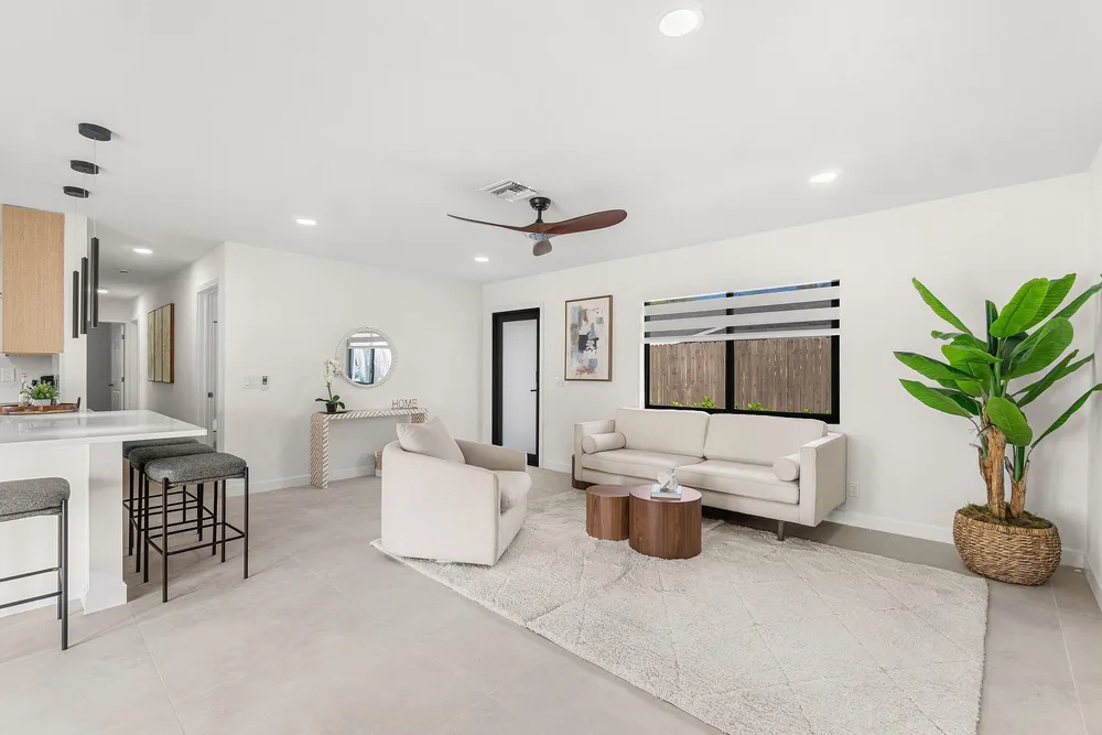 608 SE 2nd Ave, Delray Beach, FL 33483
