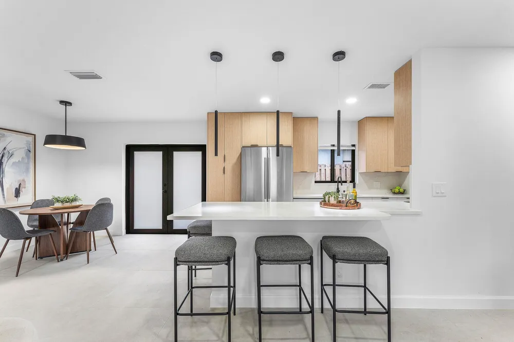 608 SE 2nd Ave, Delray Beach, FL 33483