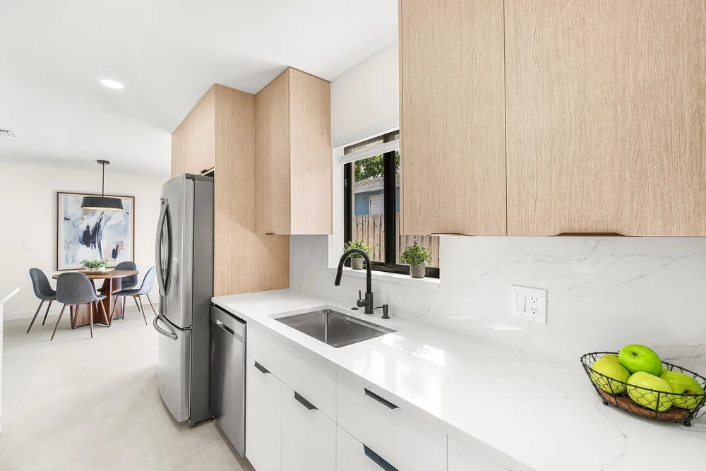 608 SE 2nd Ave, Delray Beach, FL 33483