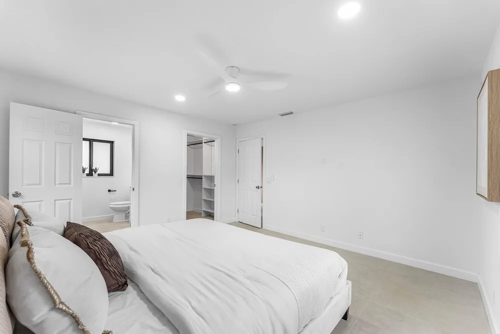 608 SE 2nd Ave, Delray Beach, FL 33483