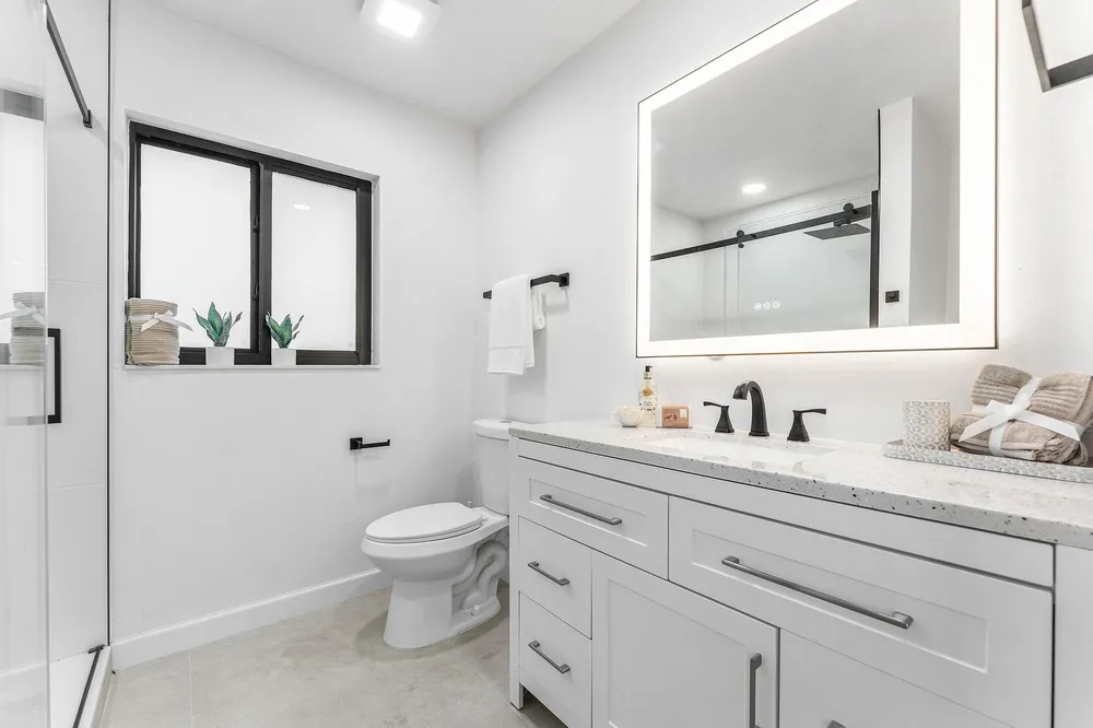 608 SE 2nd Ave, Delray Beach, FL 33483