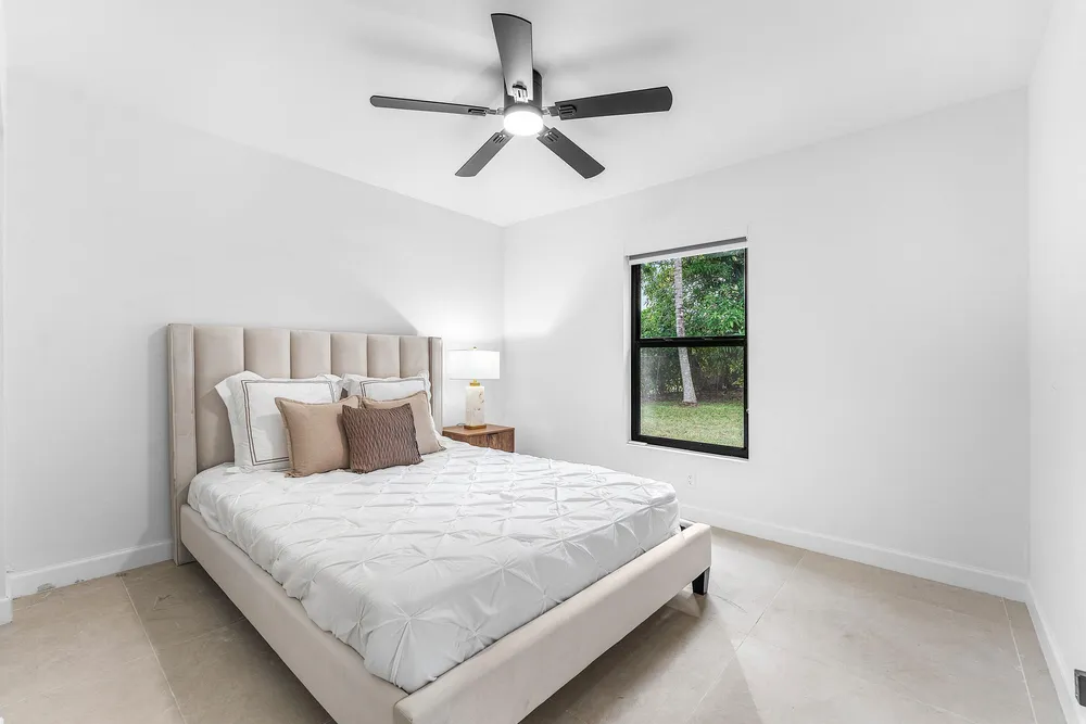 608 SE 2nd Ave, Delray Beach, FL 33483