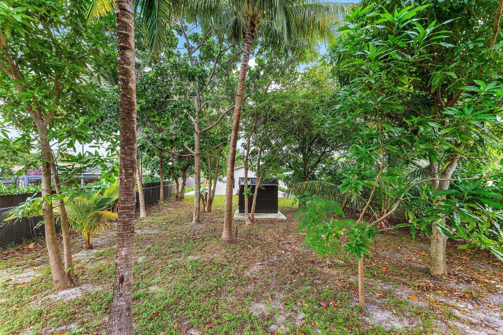 608 SE 2nd Ave, Delray Beach, FL 33483