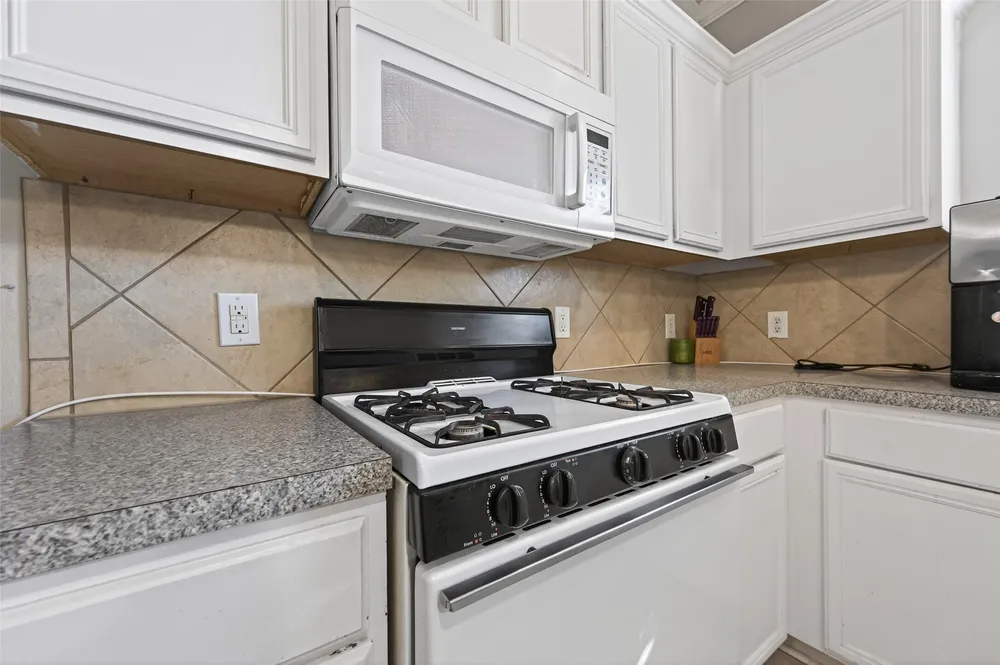 18439 Alemarble Oak St, Cypress, TX 77429