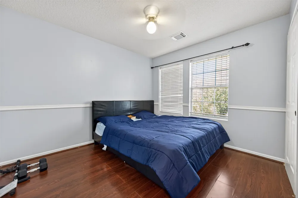 18439 Alemarble Oak St, Cypress, TX 77429