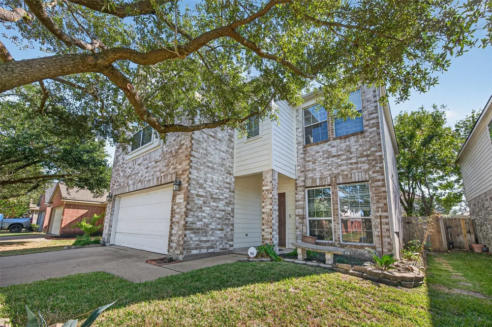 18439 Alemarble Oak St, Cypress, TX 77429
