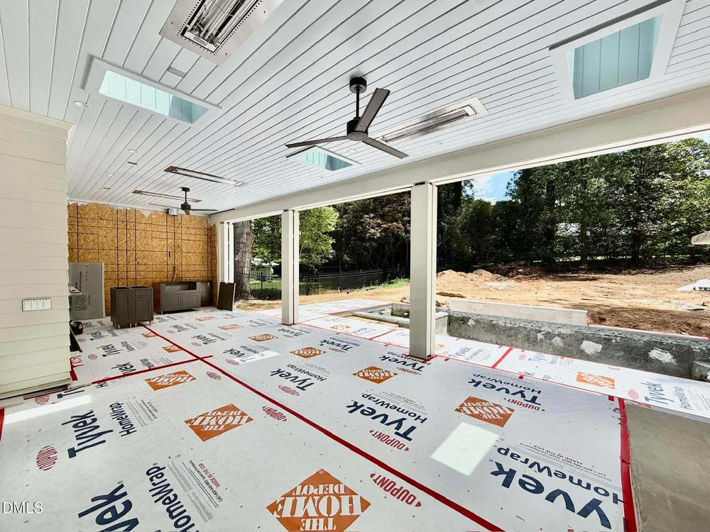 1718 Piccadilly Ln, Raleigh, NC 27608-2020