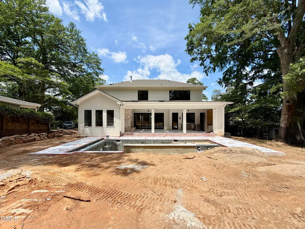 1718 Piccadilly Ln, Raleigh, NC 27608-2020