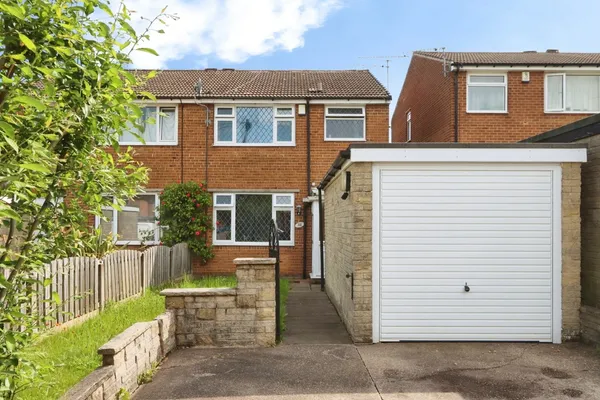 Meadow View Road, Sheffield, S8