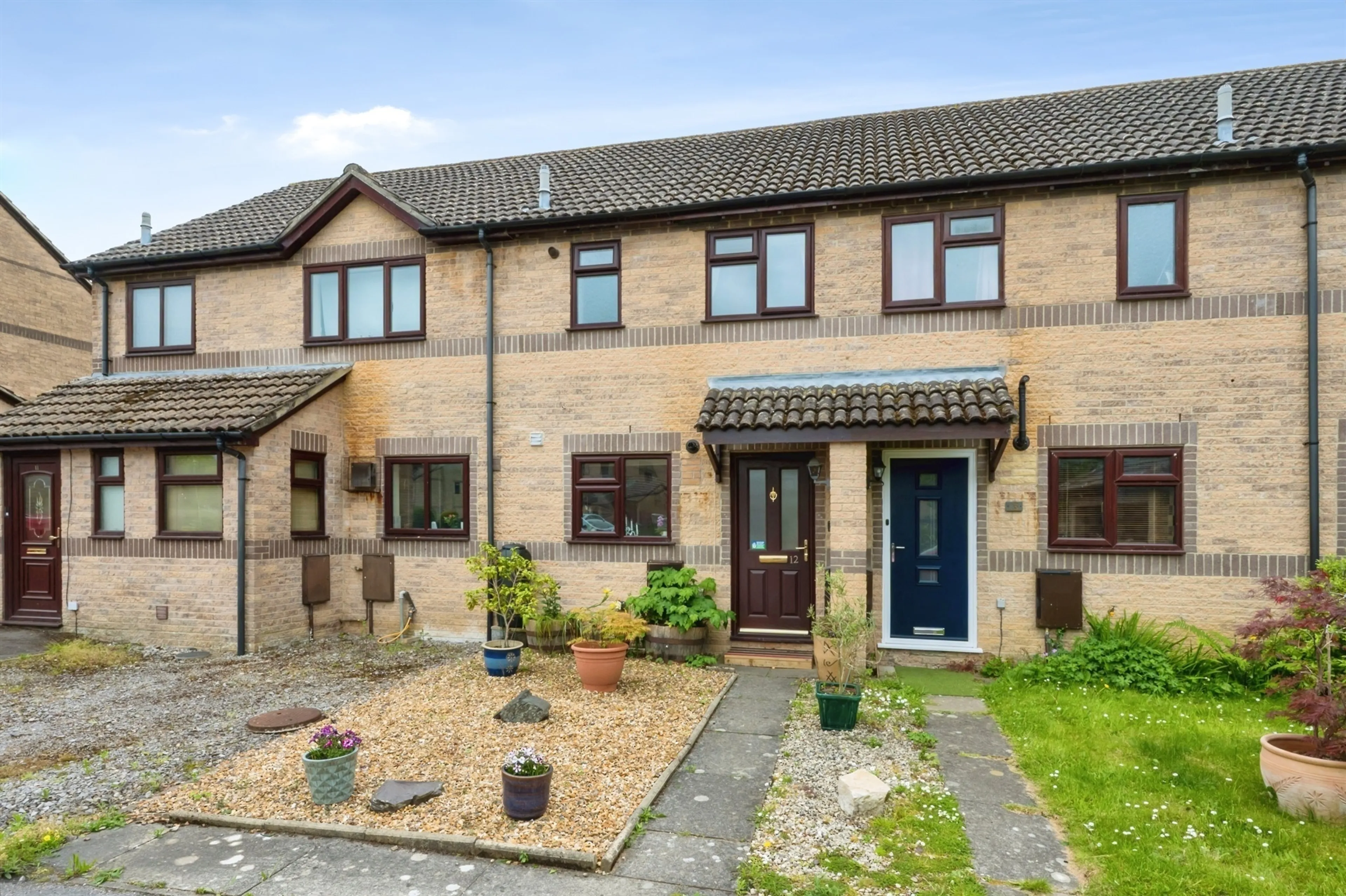 Property photo 0