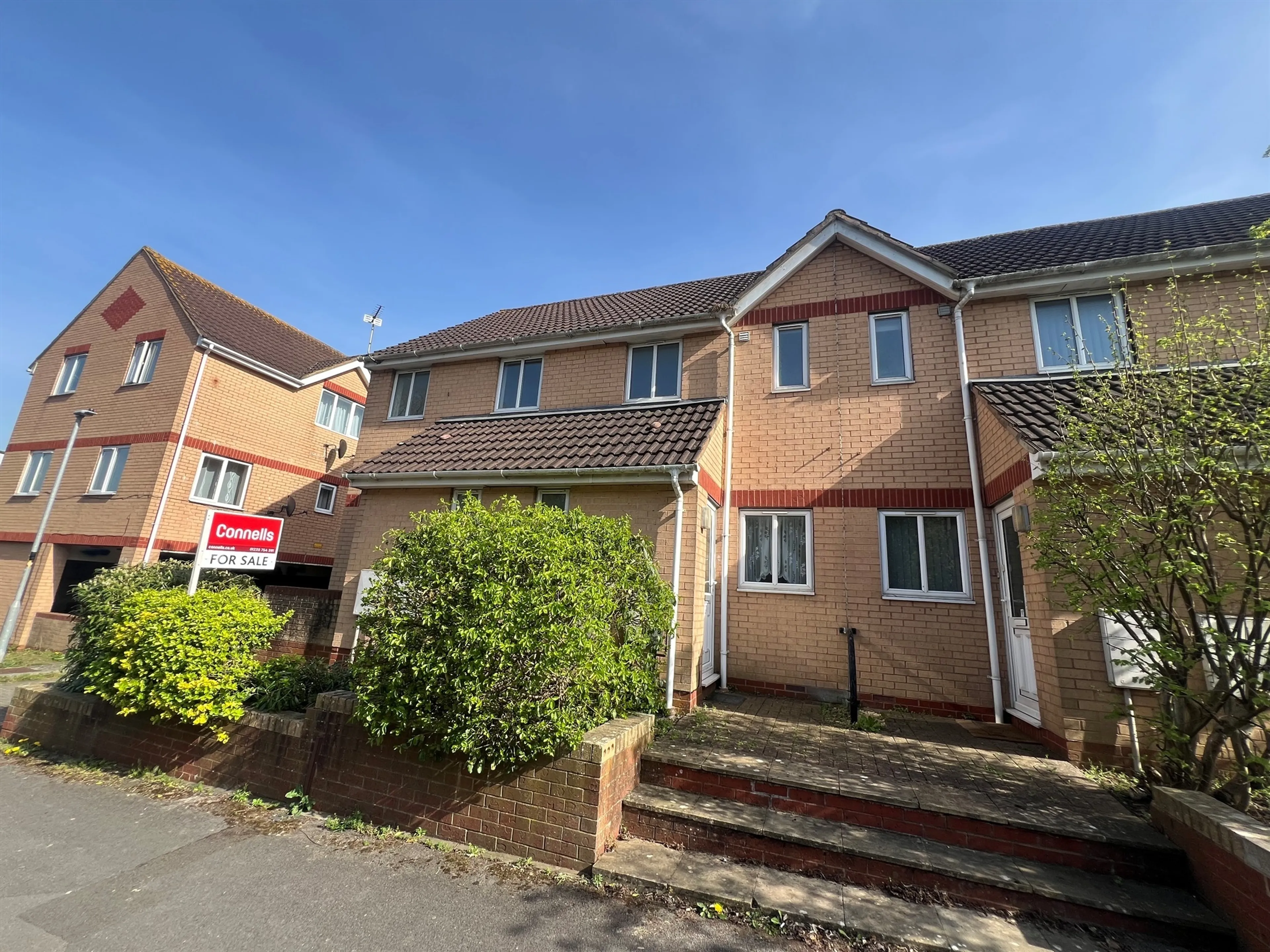 Property photo 0