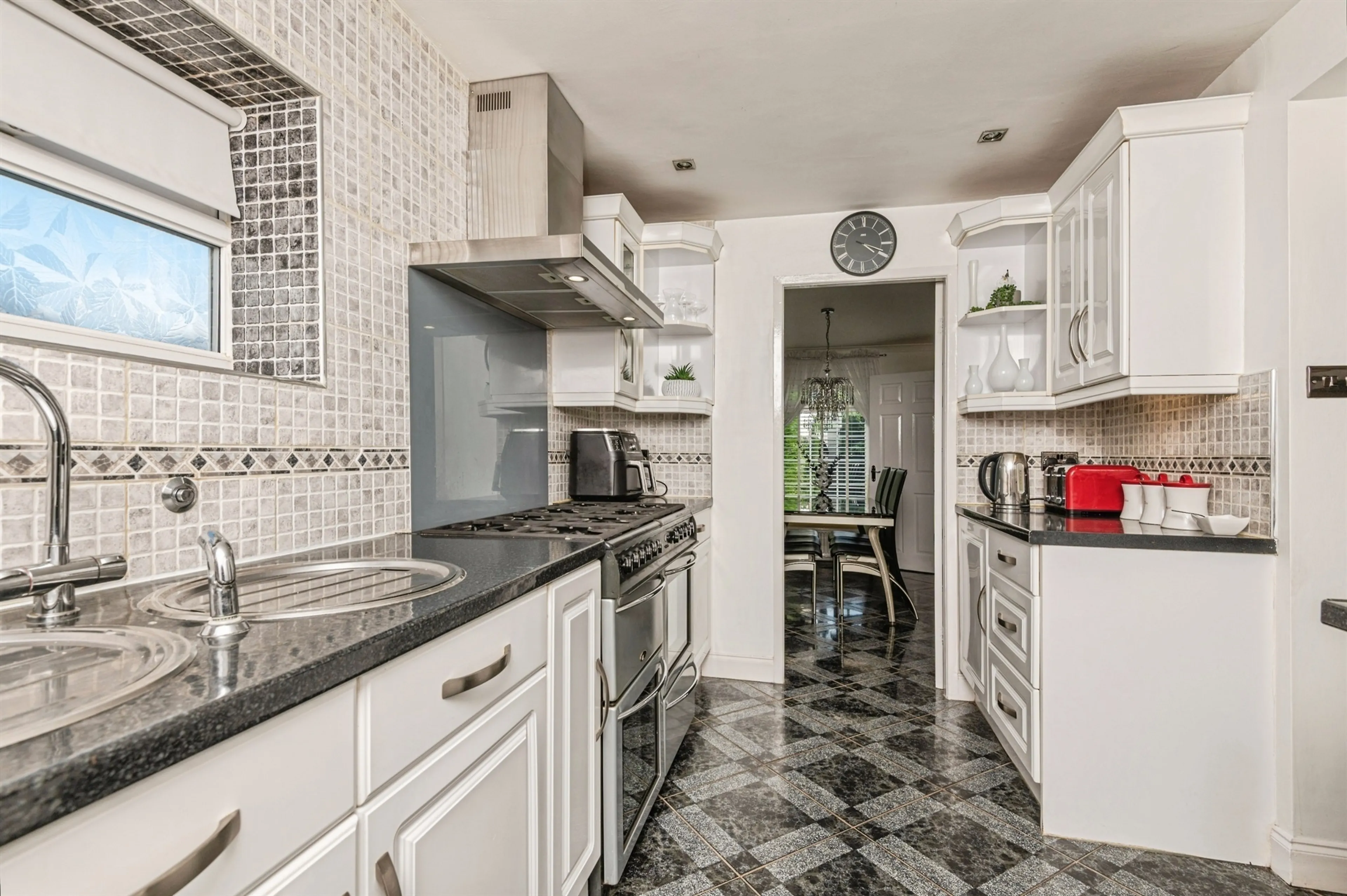Property at The Knowl, MIRFIELD