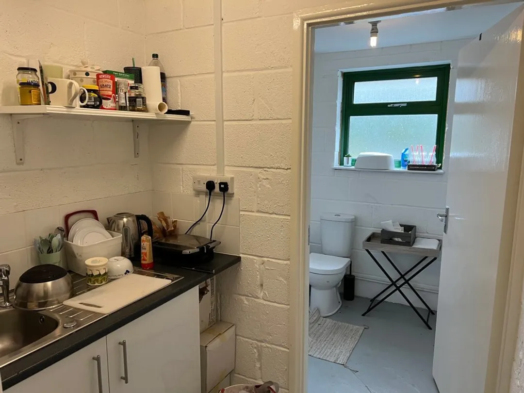 https://mr0.homeflow-assets.co.uk/files/photo/image/47433/6311/_x_/6d4c0260-97b0-4b7d-b073-e2e9d2fa6eed_web.jpg
