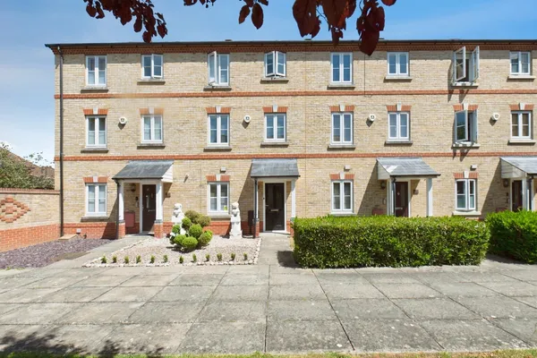 Medina Square, Surrey, KT19