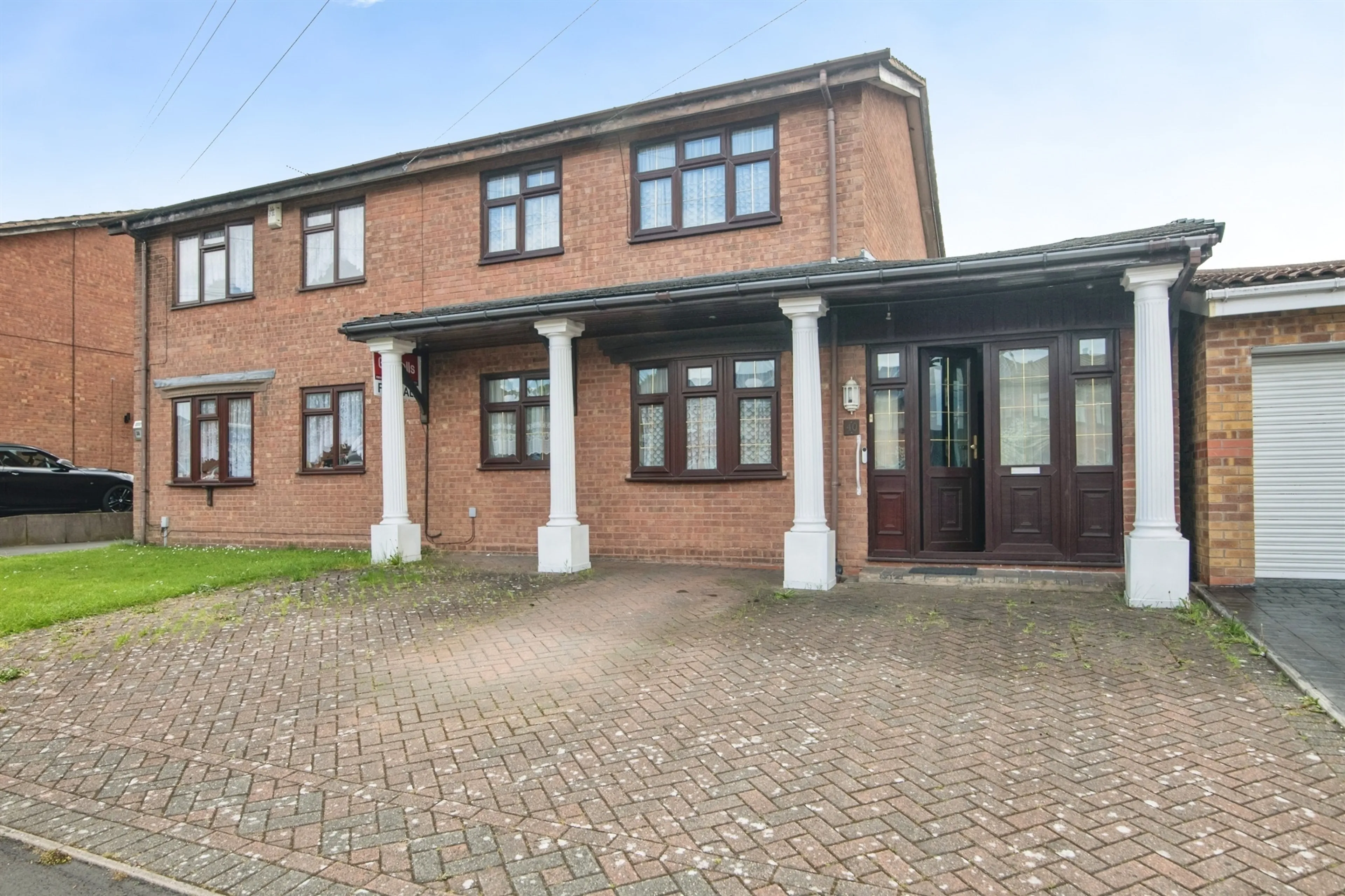Property photo 0