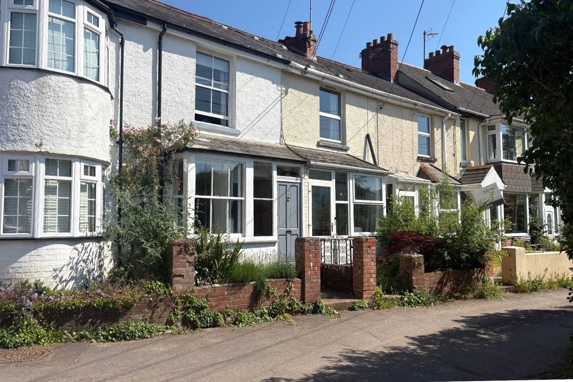 Property photo top 0