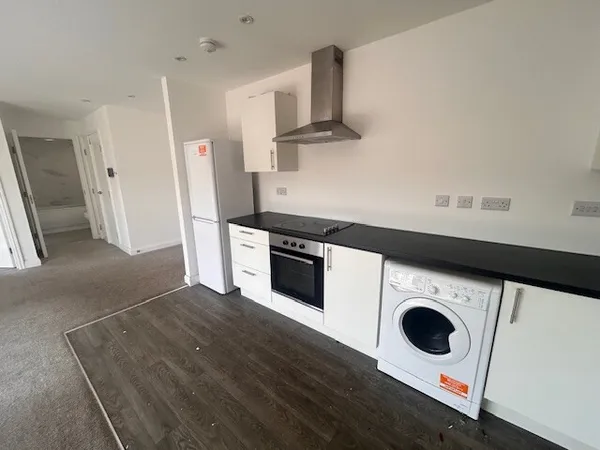 Thistle Apartments, Stockwood Park, L...