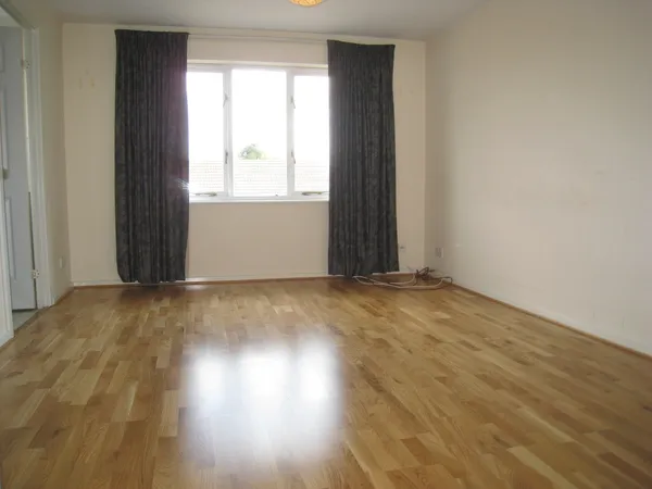 23, Ridgewell Close, London