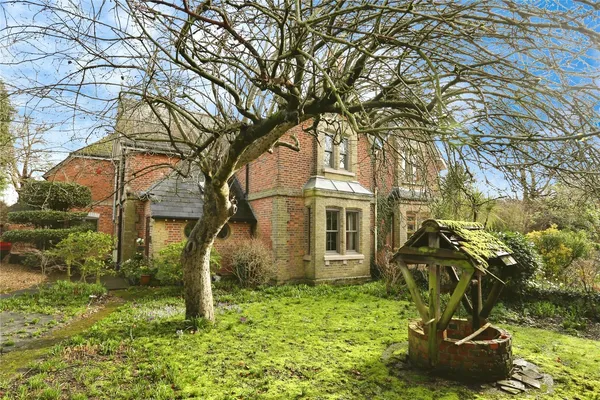 Mansbridge Road, Southampton, Hampshi...