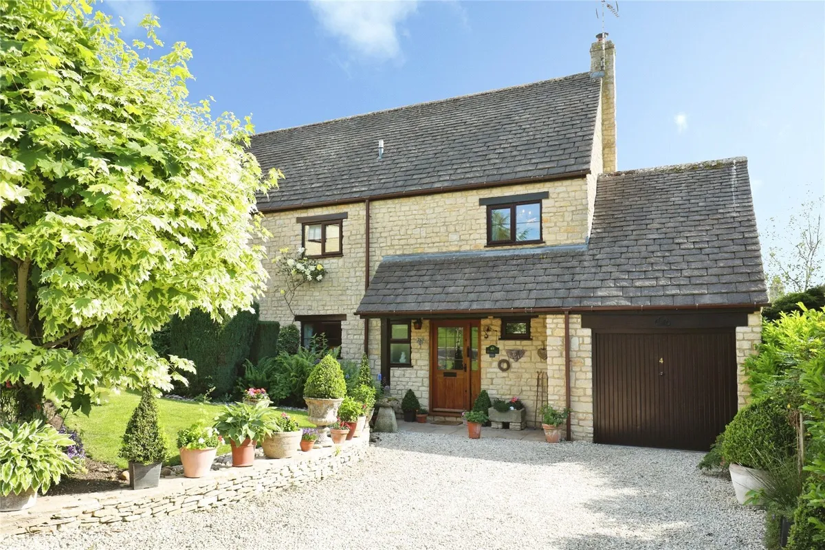 Orchard Bank, Great Rissington, Cheltenham, Gloucestershire, GL54