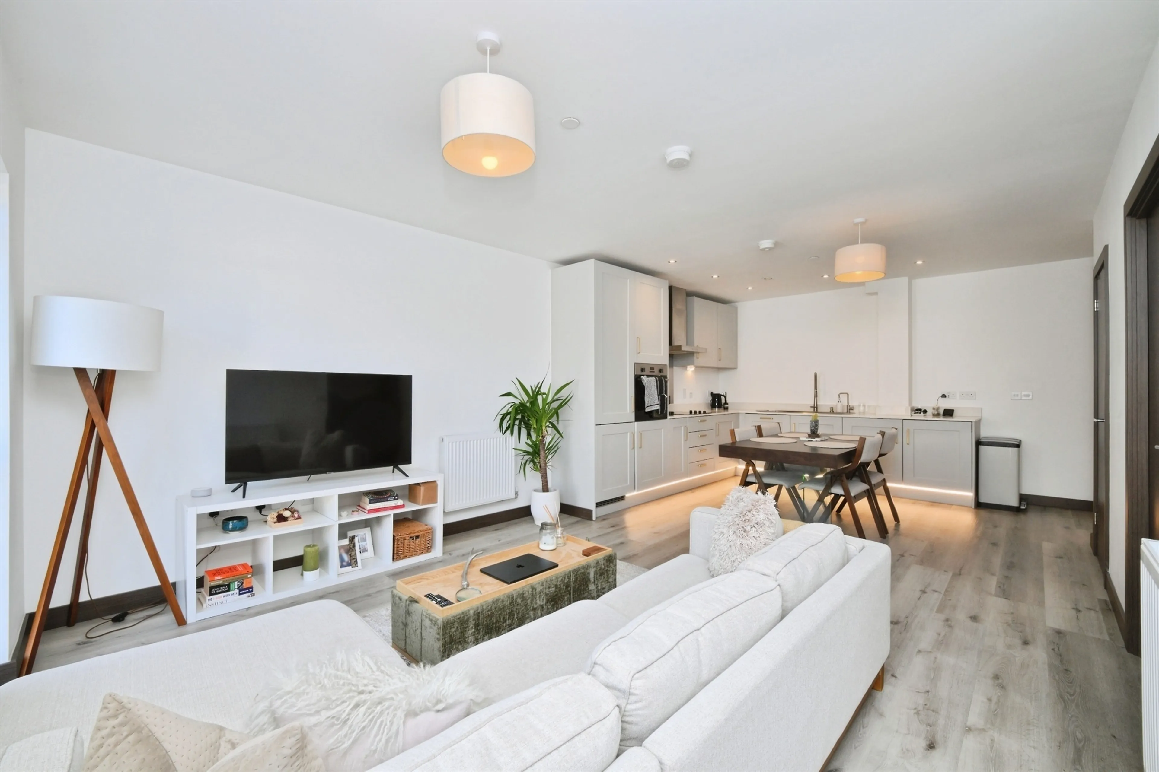 Property at Edinburgh Gate, HARLOW