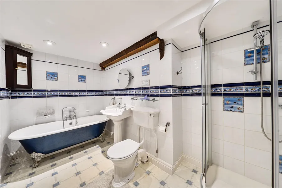 Property Image 11