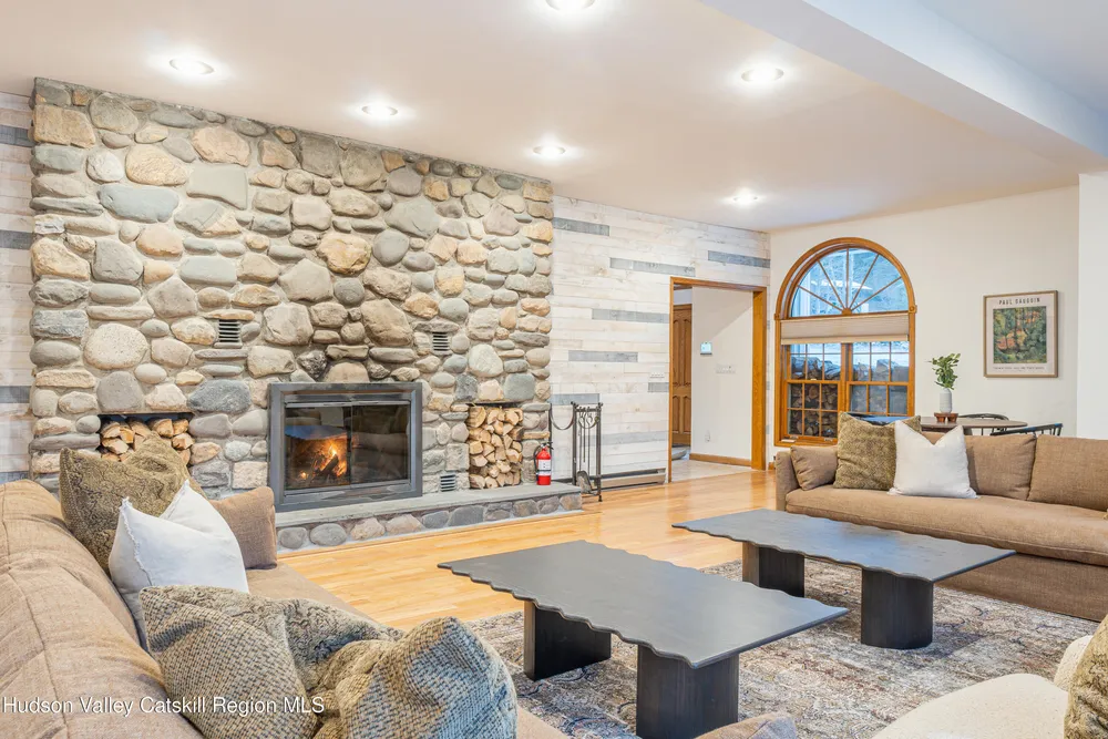 3913 County Hwy-23C, Jewett, NY 12444