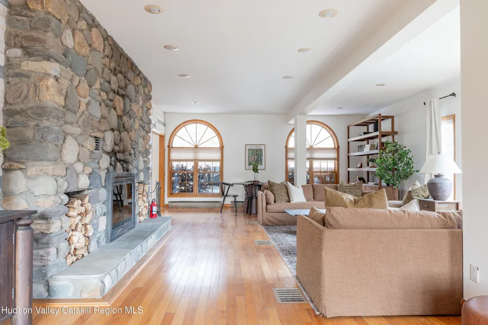 3913 County Hwy-23C, Jewett, NY 12444
