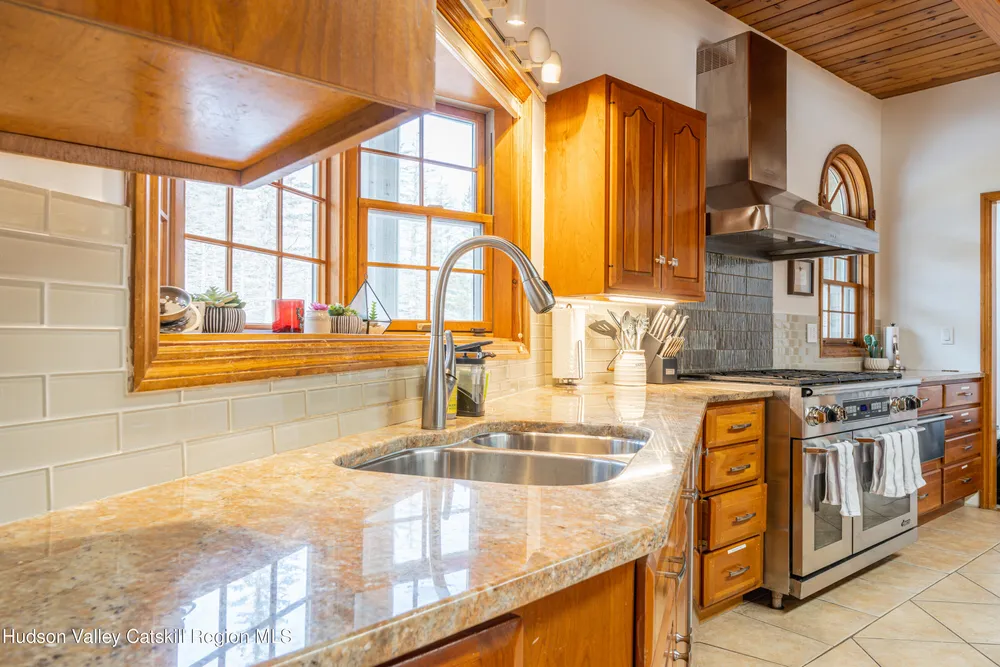 3913 County Hwy-23C, Jewett, NY 12444