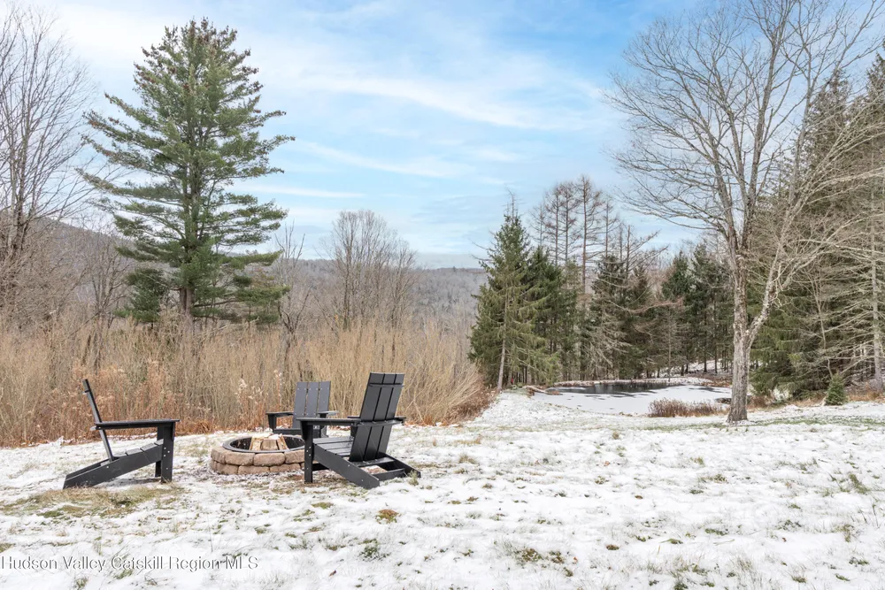 3913 County Hwy-23C, Jewett, NY 12444