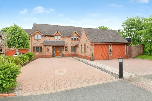 Fox Covert Close, Thurcaston, Leicest...