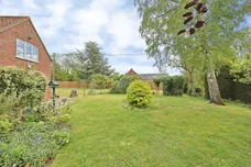 Wymondham Road, Wreningham, Norwich