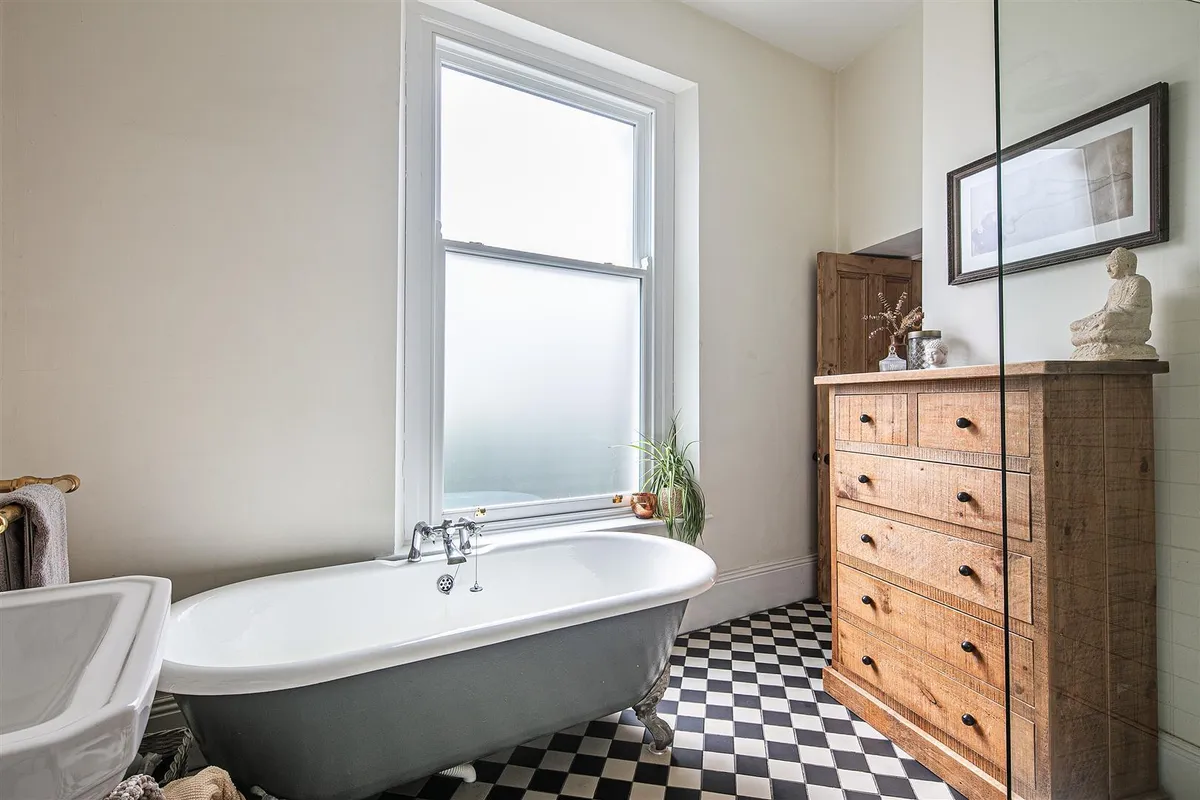 Thornsett House, 2 Thornsett Road, Nether Edge Village, S7 1NA
