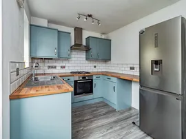 Tattersall Drive, Beverley thumb 3
