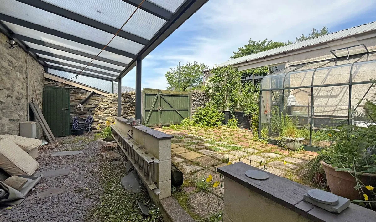 Manod Road, Blaenau Ffestiniog, Gwynedd, LL41