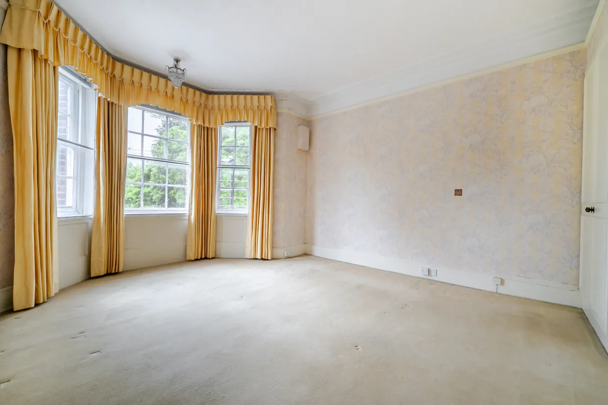 Windsor Road, Datchet, SL3 photo 4