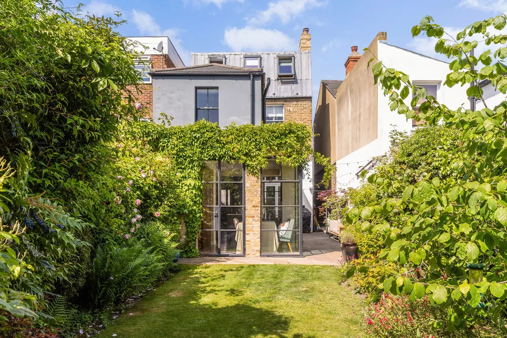 Crystal Palace Road, London, SE22