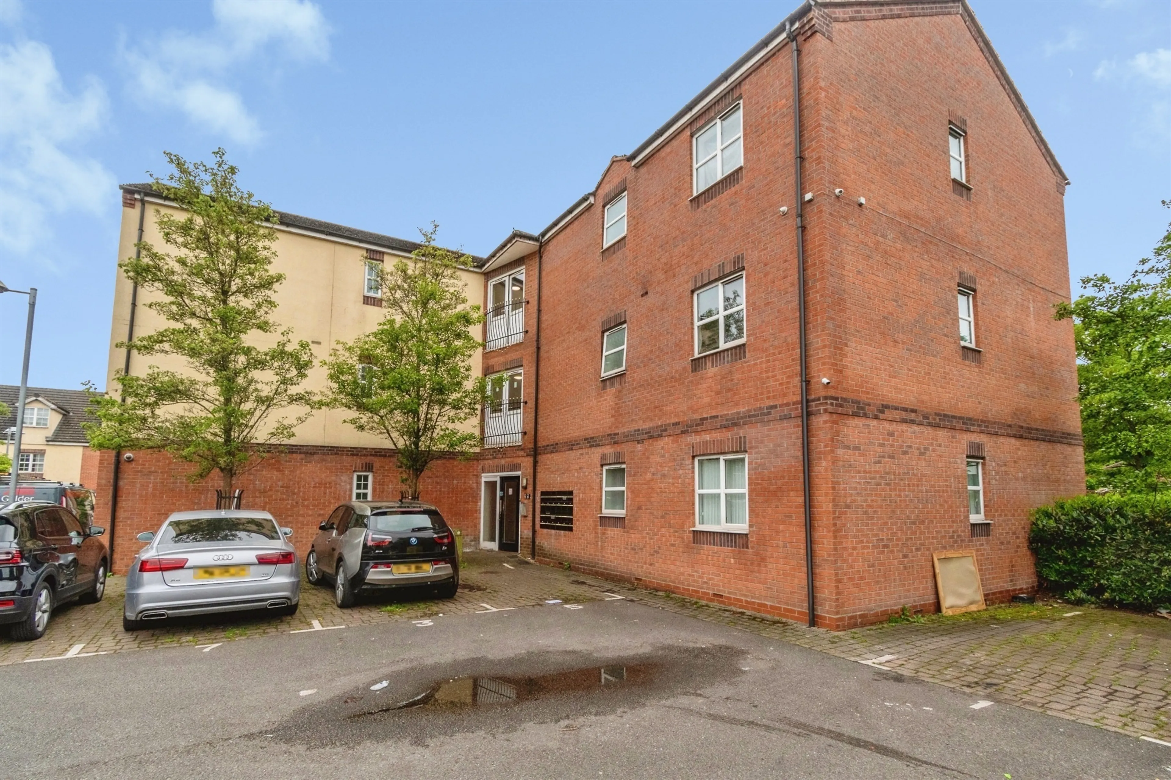 Property photo 0