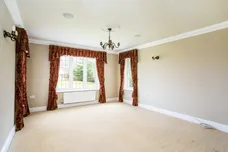 Lovel Road Windsor SL4 photo 10
