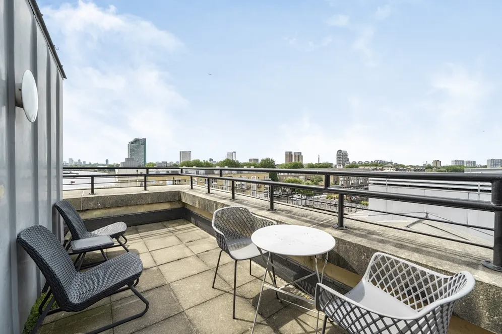 Queen of Denmark Court, Rotherhithe, SE16 photo 15