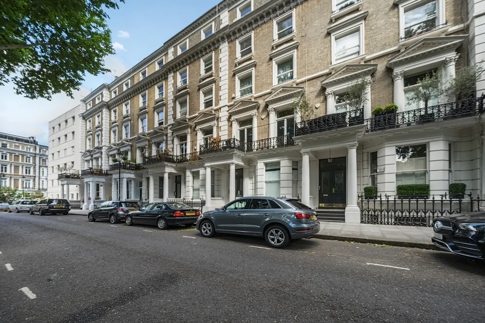 Courtfield Gardens London SW5 photo 19
