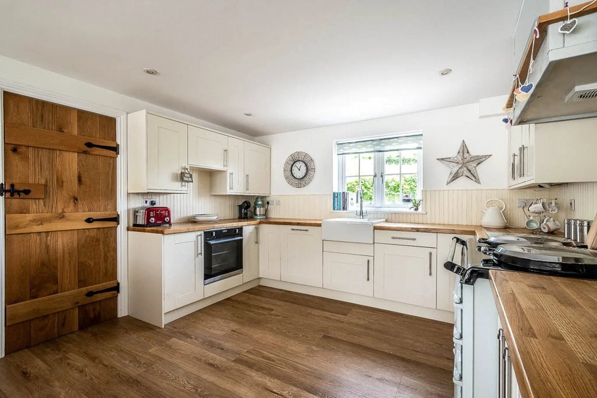 Property photo top 1