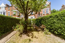 Clapham Common North Side, London, SW4 photo 12