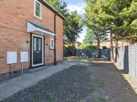 Stephenson Drive, Leicester thumb 3