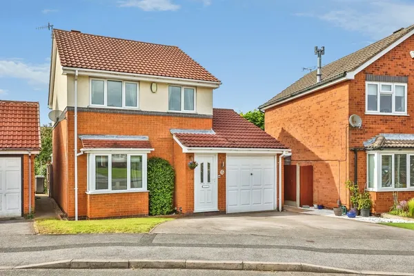 Hatton Gardens, Nuthall, Nottingham, ...