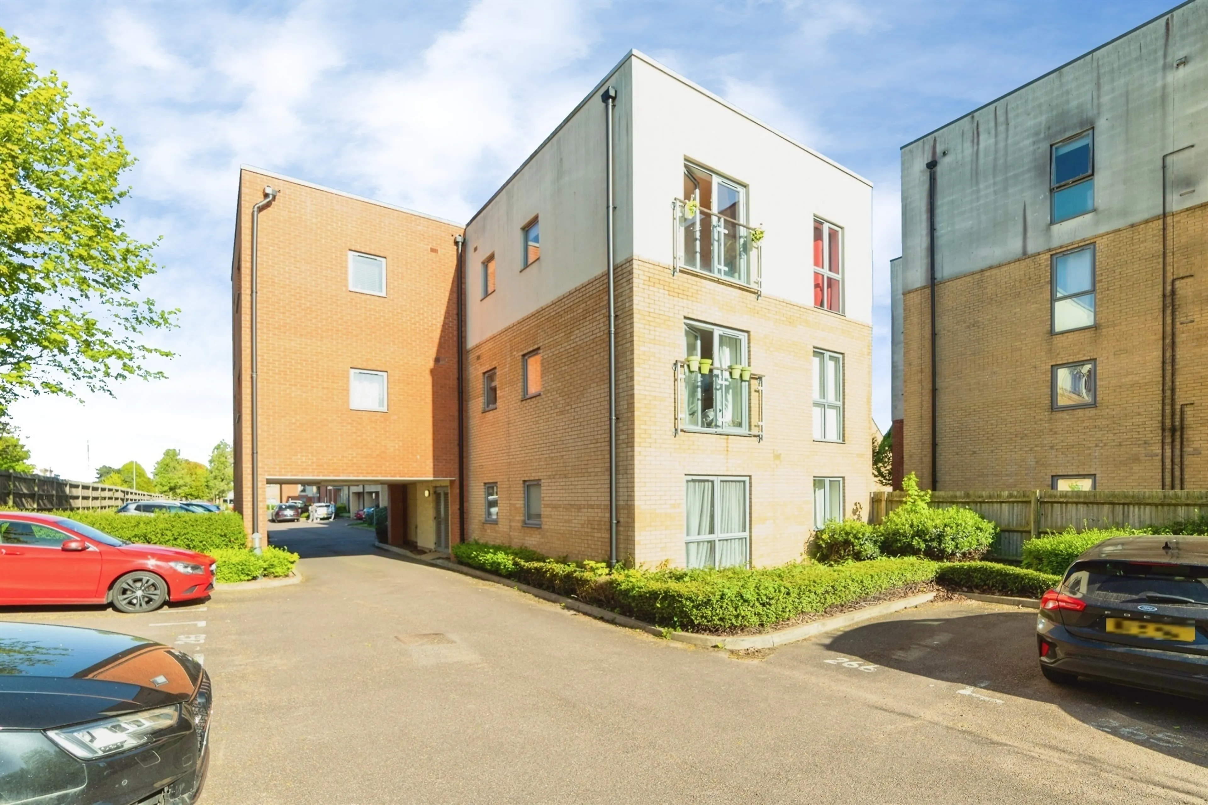 Property photo 0
